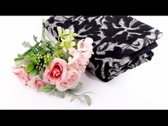 van de de Grensbloem van het guipurekant het Borduurwerkkant het In orde maken